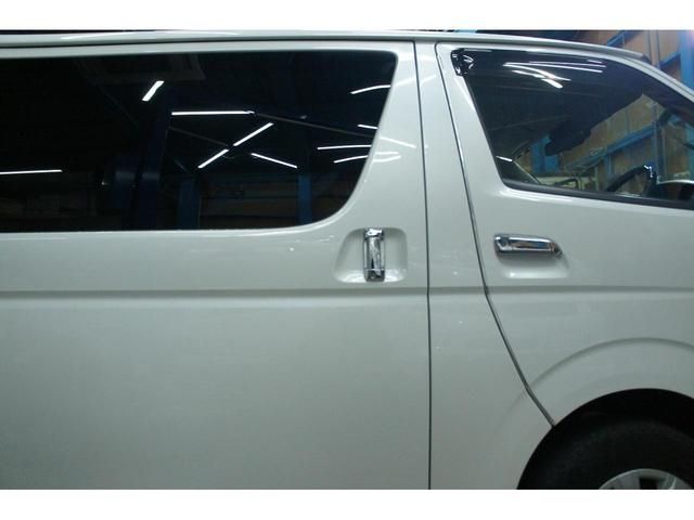 TOYOTA HIACE VAN 2WD 2018 Image 31