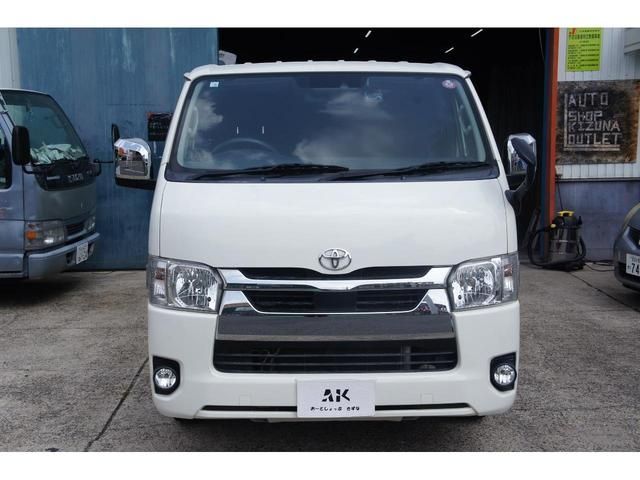 TOYOTA HIACE VAN 2WD 2020 Image 31