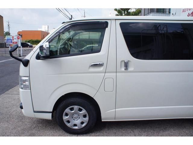 TOYOTA HIACE VAN 2WD 2020 Image 31