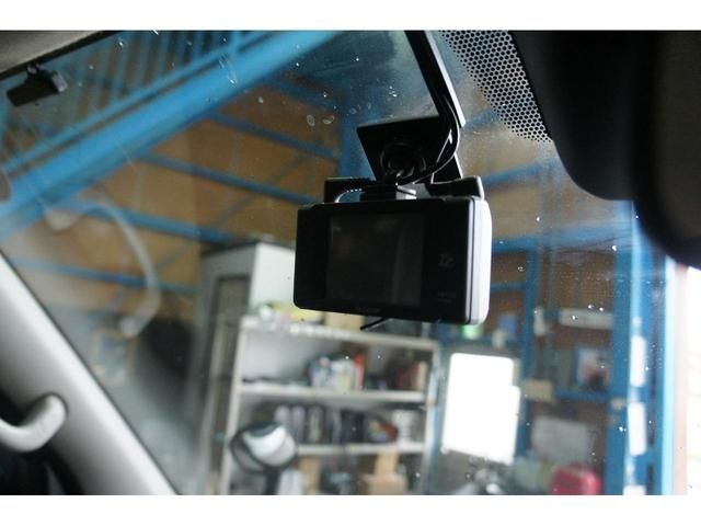 TOYOTA HIACE VAN 2WD 2020 Image 31