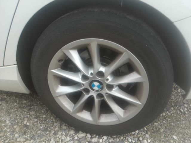 BMW 1SERIES 2011 Image 31