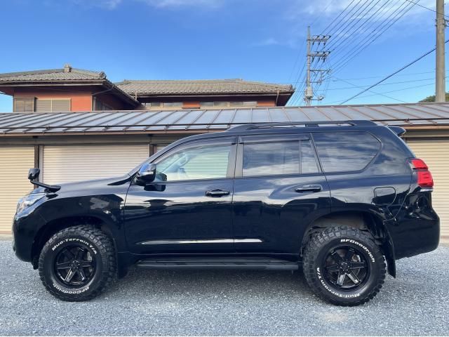 TOYOTA LANDCRUISER PRADO 2021 Image 31