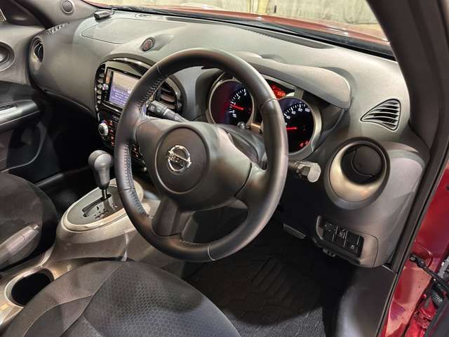 NISSAN JUKE 2015 Image 31