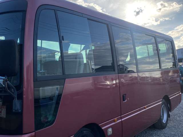 NISSAN CIVILIAN 2009 Image 31