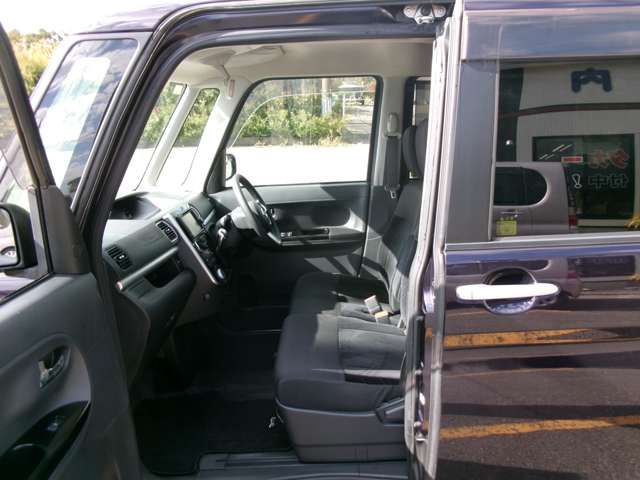 DAIHATSU TANTO CUSTOM 2014 Image 31