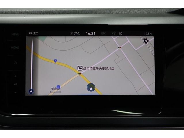 VOLKSWAGEN POLO 2022 Image 31