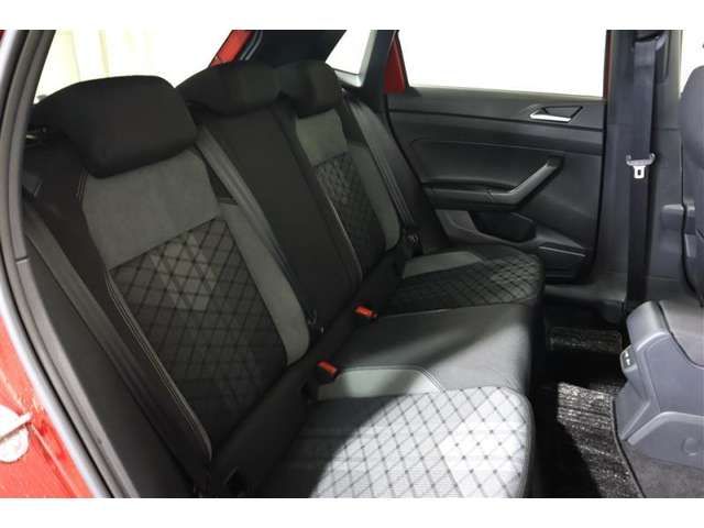 VOLKSWAGEN POLO 2022 Image 31