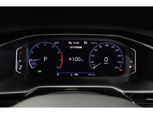 VOLKSWAGEN POLO 2022 Image 31