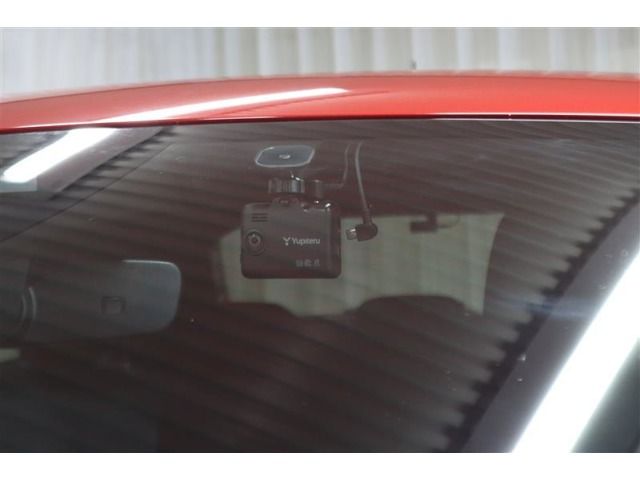 VOLKSWAGEN POLO 2022 Image 31