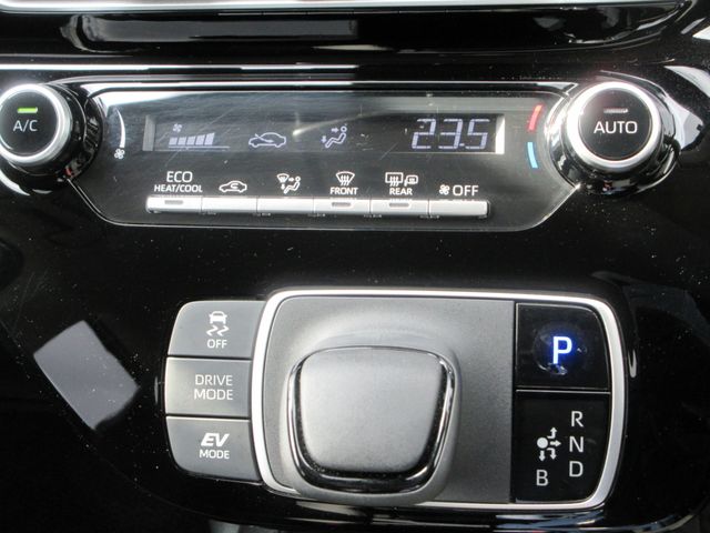 TOYOTA AQUA 2023 Image 31