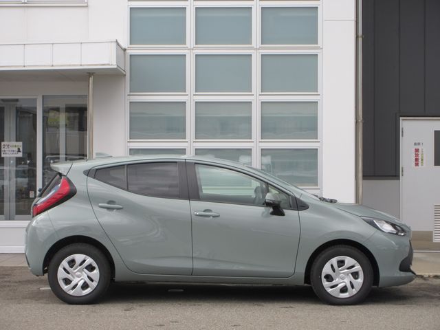 TOYOTA AQUA 2023 Image 31