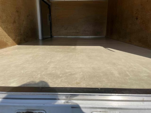 ISUZU ELF 2018 Image 31