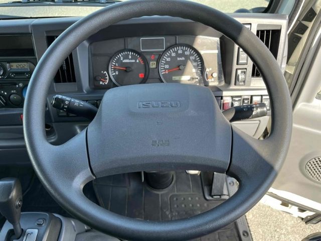 ISUZU ELF 2018 Image 31