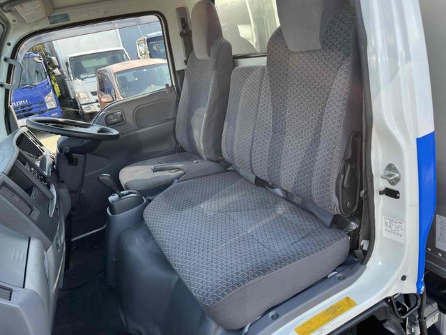 ISUZU ELF 2018 Image 31