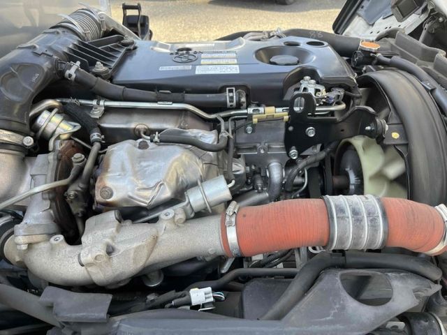 ISUZU ELF 2018 Image 31