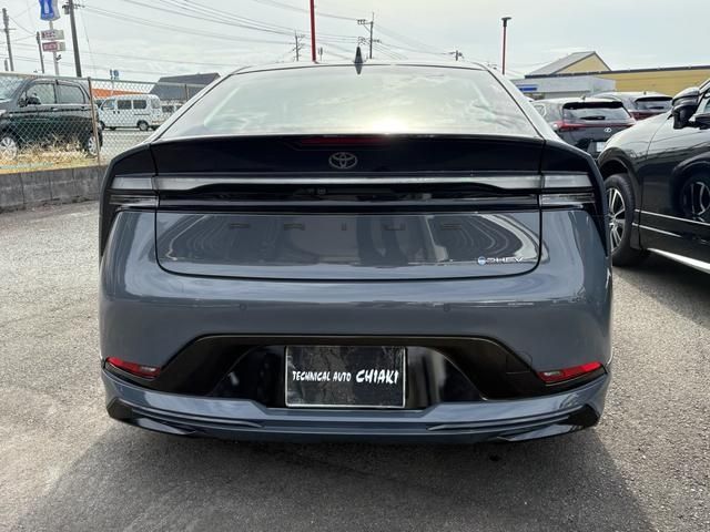 TOYOTA PRIUS PHV 2023 Image 31