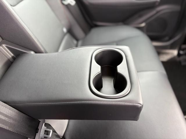 TOYOTA PRIUS PHV 2023 Image 31