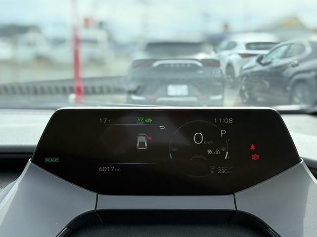 TOYOTA PRIUS PHV 2023 Image 31