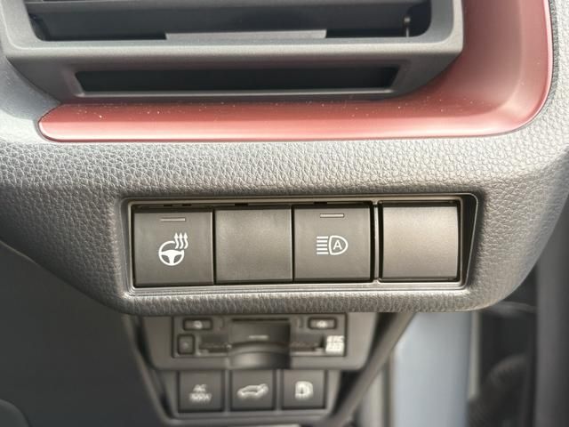 TOYOTA PRIUS PHV 2023 Image 31