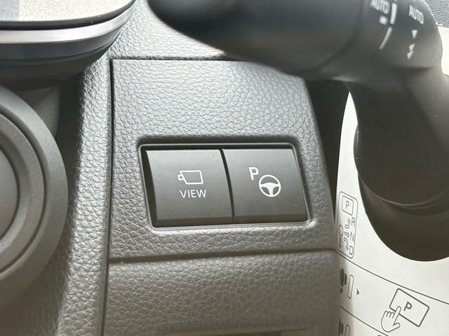 TOYOTA PRIUS PHV 2023 Image 31