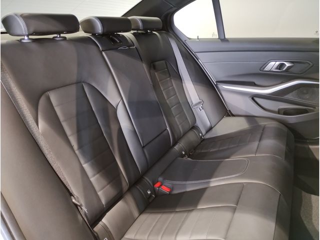 BMW 3SERIES SEDAN 2022 Image 31