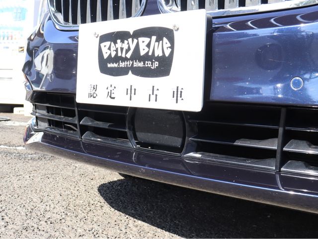 BMW 5SERIES SEDAN 2018 Image 31