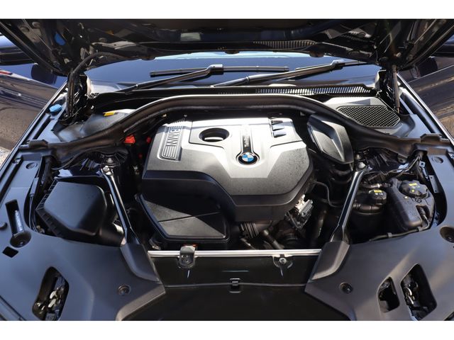 BMW 5SERIES SEDAN 2018 Image 31