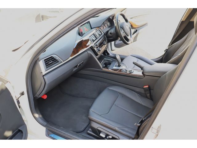 BMW 3SERIES SEDAN 2016 Image 31