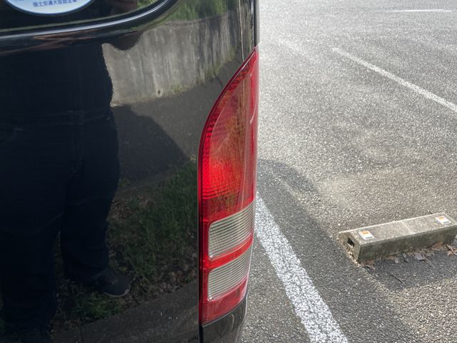 TOYOTA HIACE VAN 2WD 2020 Image 31