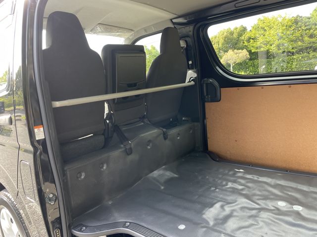 TOYOTA HIACE VAN 2WD 2020 Image 31