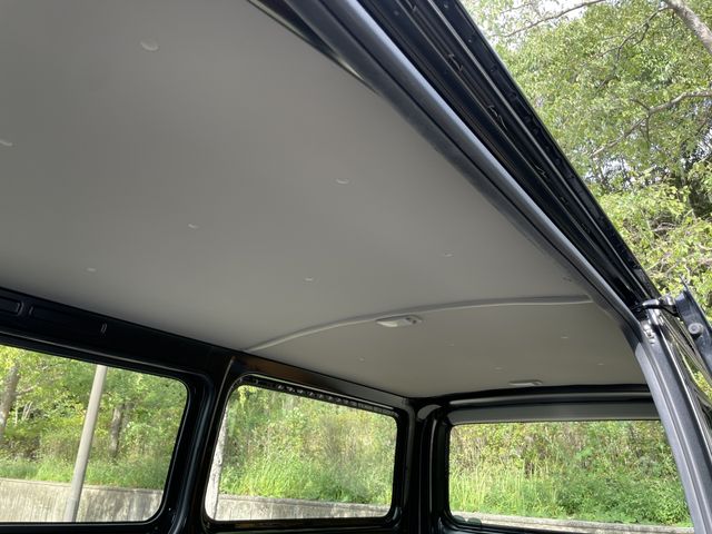 TOYOTA HIACE VAN 2WD 2020 Image 31