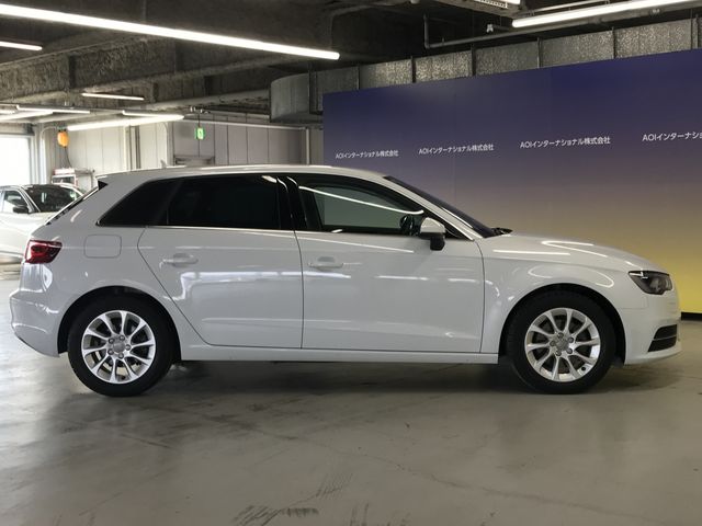 AUDI A3 SPORTBACK 2016 Image 31