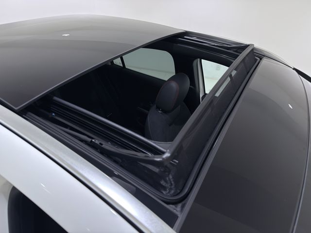 MERCEDES BENZ GLA CL 2020 Image 31