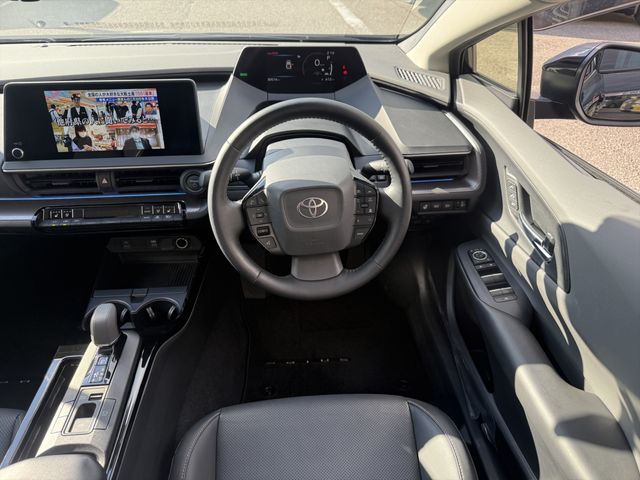 TOYOTA PRIUS 4WD 2024 Image 31
