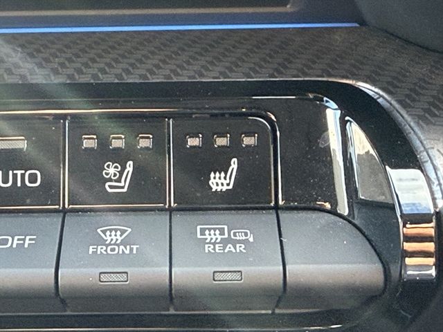 TOYOTA PRIUS 4WD 2024 Image 31