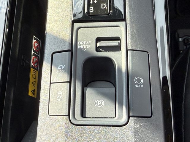 TOYOTA PRIUS 4WD 2024 Image 31