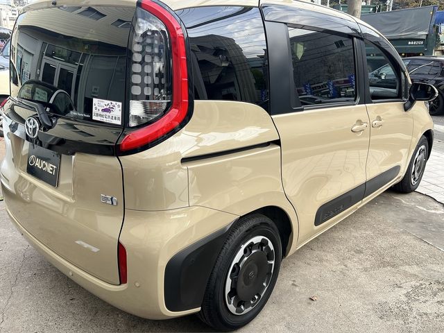 TOYOTA SIENTA HYBRID 2022 Image 31