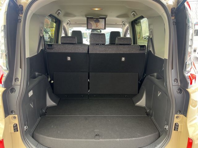 TOYOTA SIENTA HYBRID 2022 Image 31