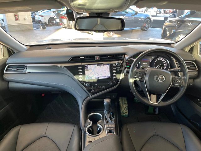 TOYOTA CAMRY HYBRID 2019 Image 31
