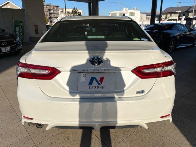 TOYOTA CAMRY HYBRID 2019 Image 31