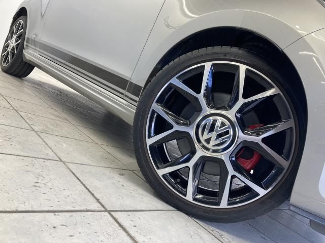 VOLKSWAGEN UP! 2019 Image 31