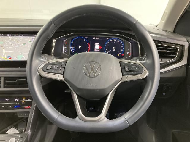 VOLKSWAGEN POLO 2023 Image 31