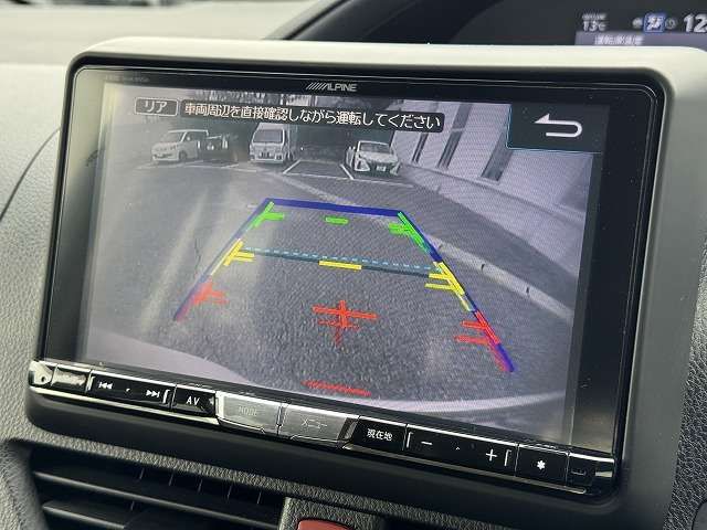 TOYOTA VOXY 2014 Image 31