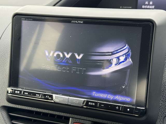 TOYOTA VOXY 2014 Image 31