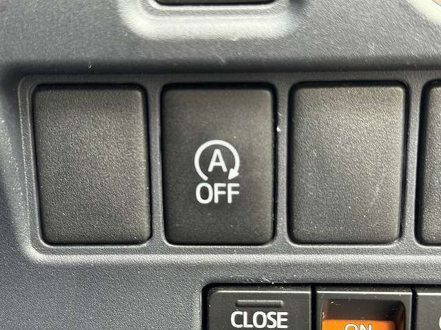 TOYOTA VOXY 2014 Image 31