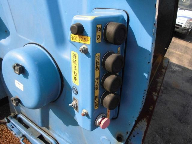 ISUZU ELF 2016 Image 31