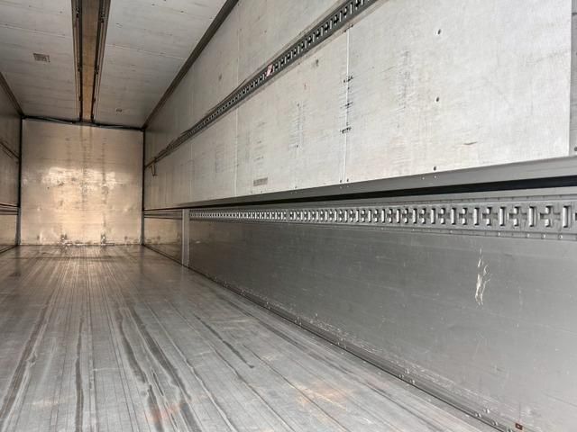 HINO PROFIA 2015 Image 31