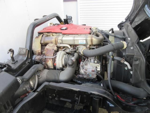 HINO DUTRO 2017 Image 31