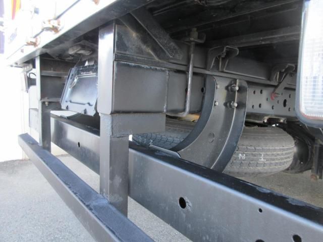 HINO DUTRO 2017 Image 31