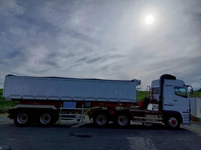 MITSUBISHI FUSOU SUPER GREAT 2020 Image 31